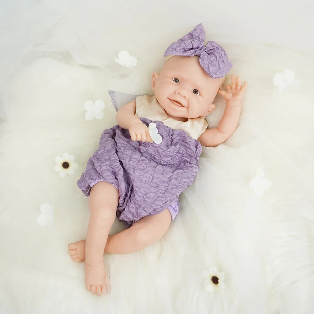Henan Silicone Reborn Doll Ultra Realistic Sweet Smile Girl