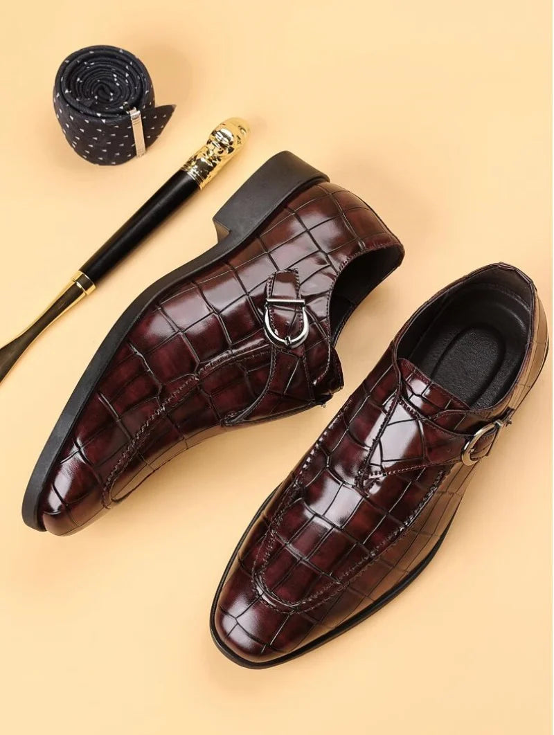 Autumn Retro Men Formal Loafers Slip Moccasin Buckle Brogue Shoes
