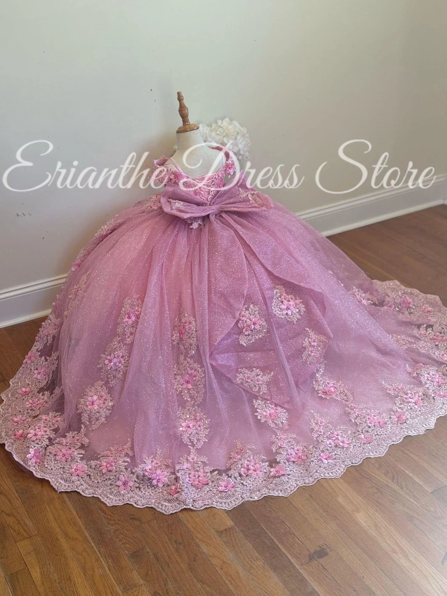 Gdybao Flower Girl Dress With Lace Appliques Tulle Bow